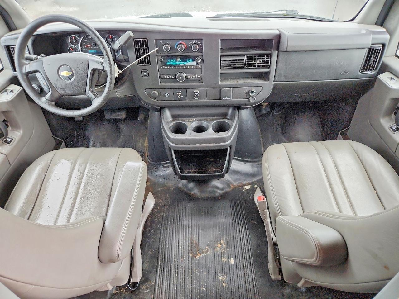 2015 CHEVROLET EXPRESS