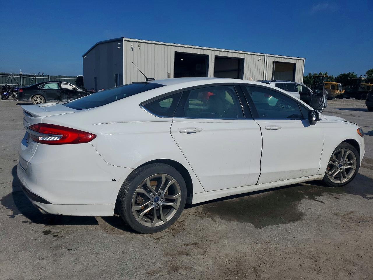2017 FORD FUSION