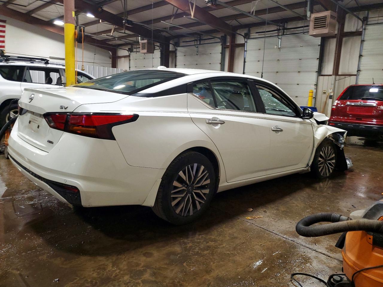 2024 NISSAN ALTIMA