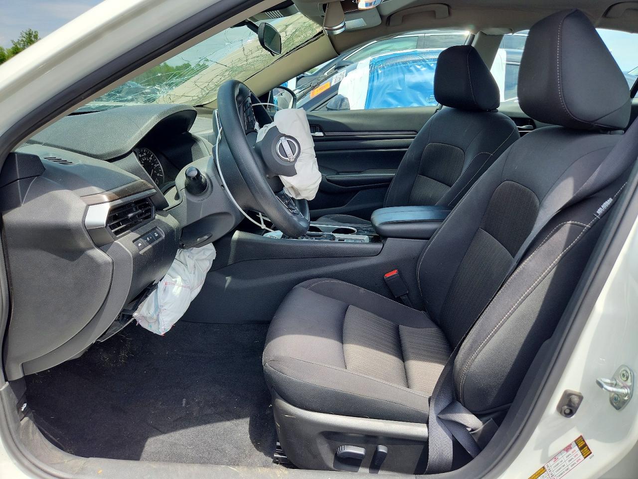 2024 NISSAN ALTIMA