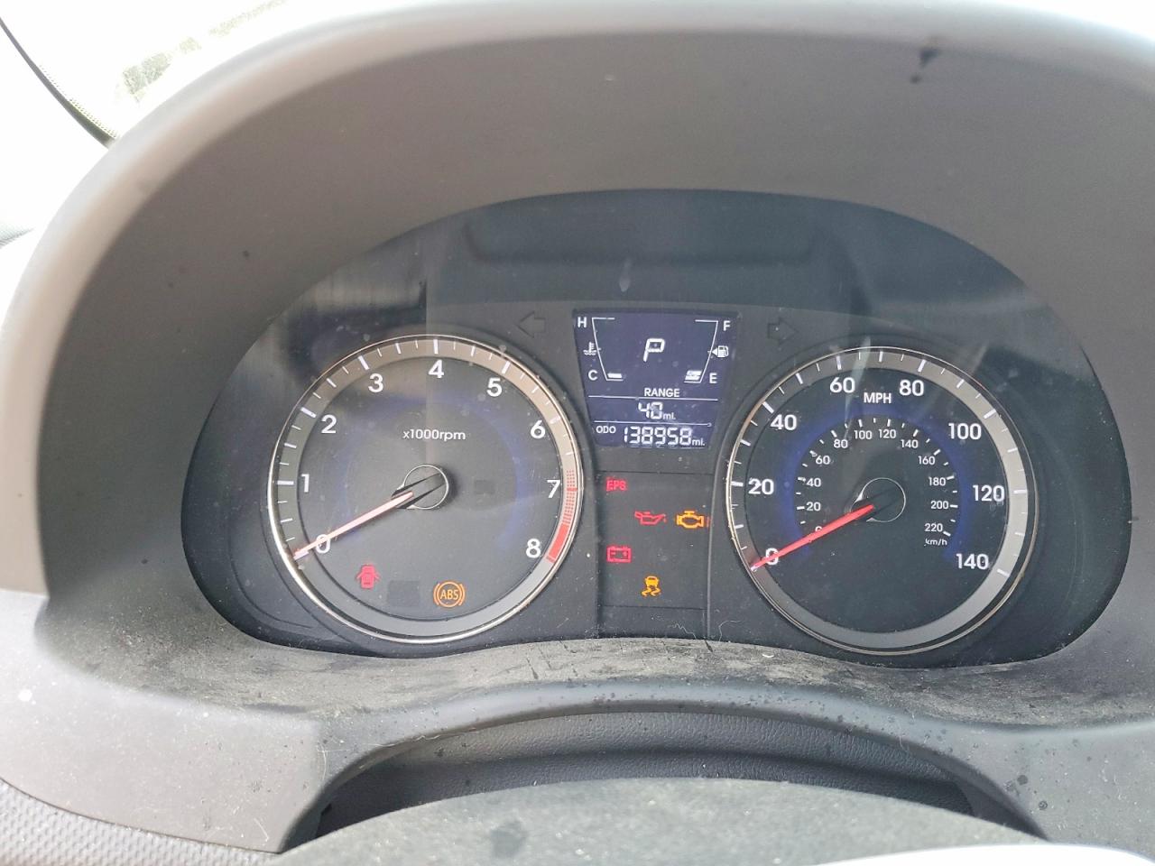 2012 HYUNDAI ACCENT