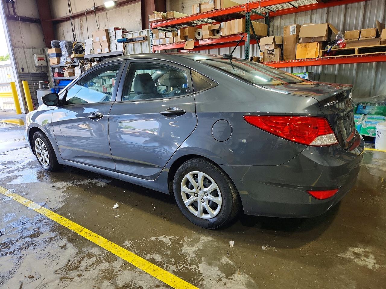 2012 HYUNDAI ACCENT