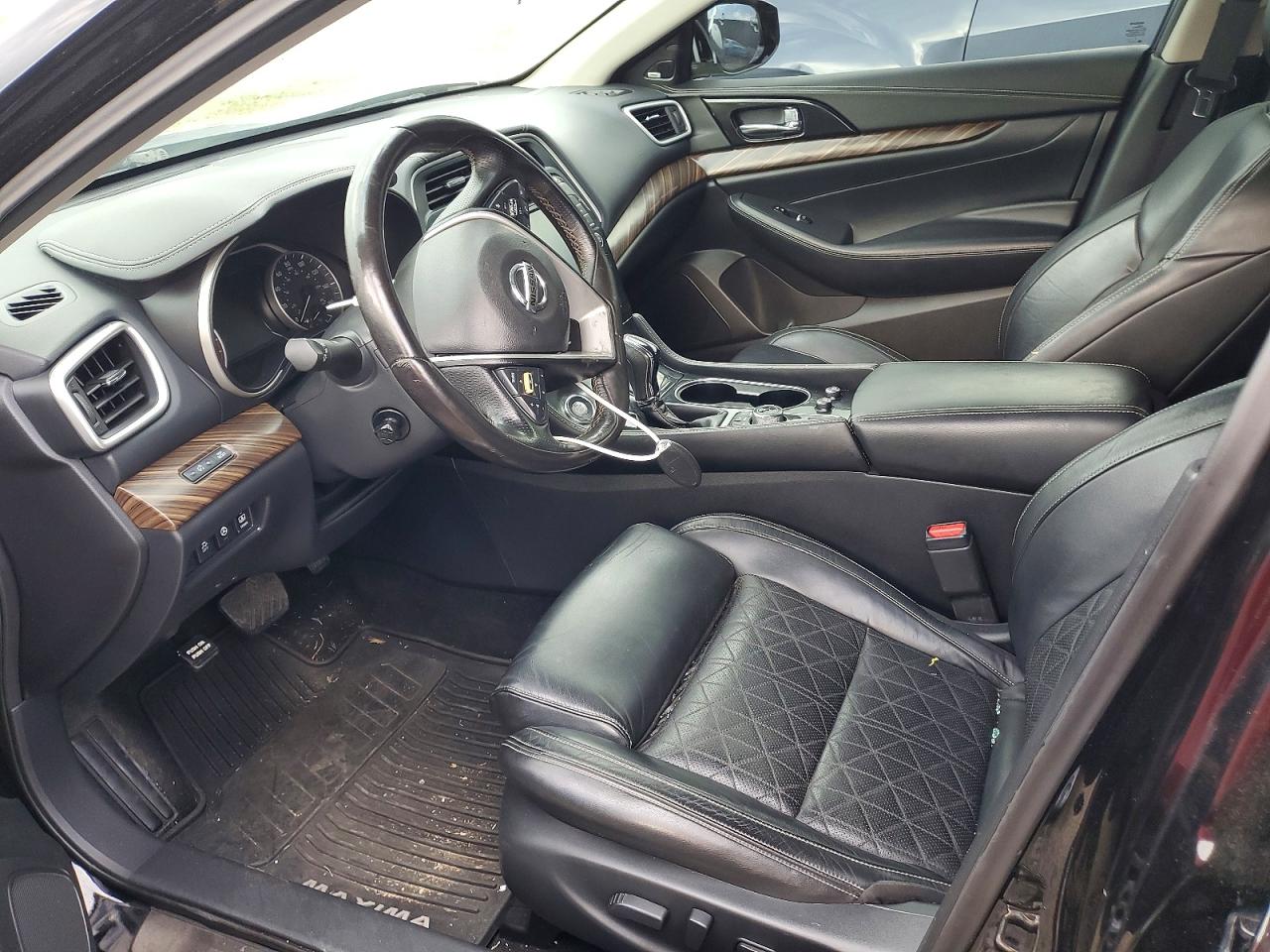 2017 NISSAN MAXIMA