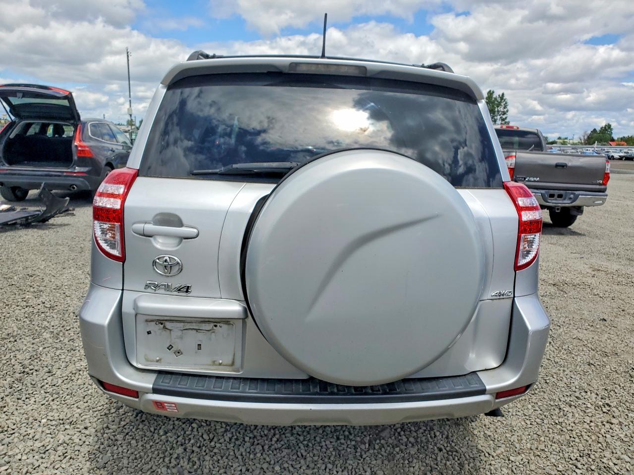 2011 TOYOTA RAV4