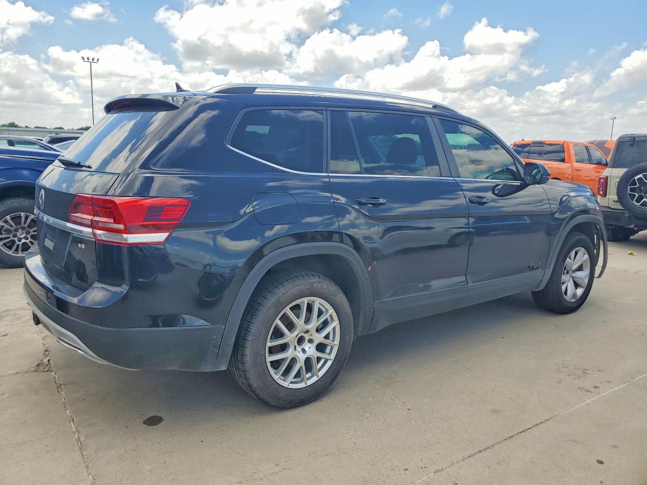 2019 VOLKSWAGEN ATLAS
