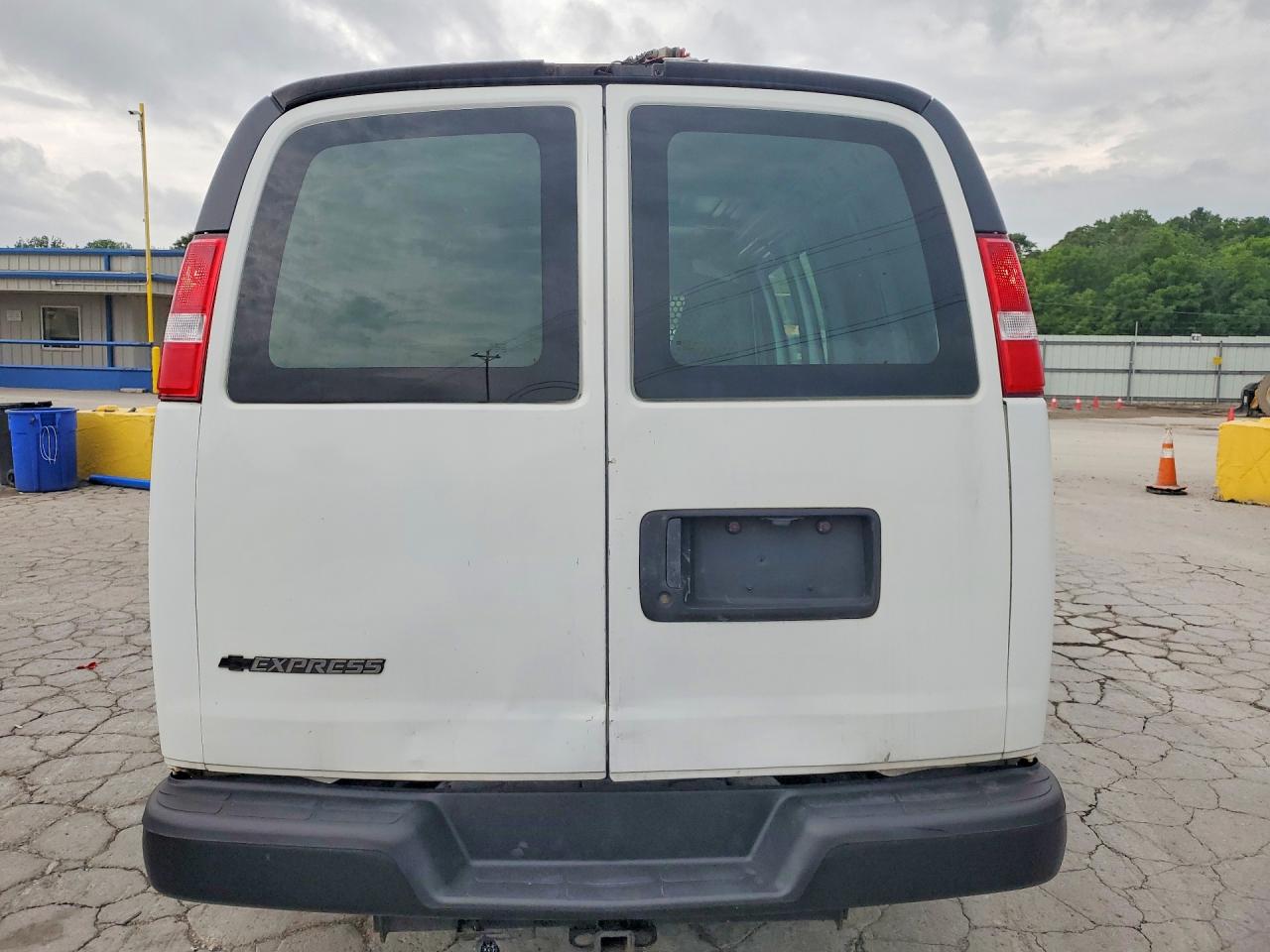 2017 CHEVROLET EXPRESS