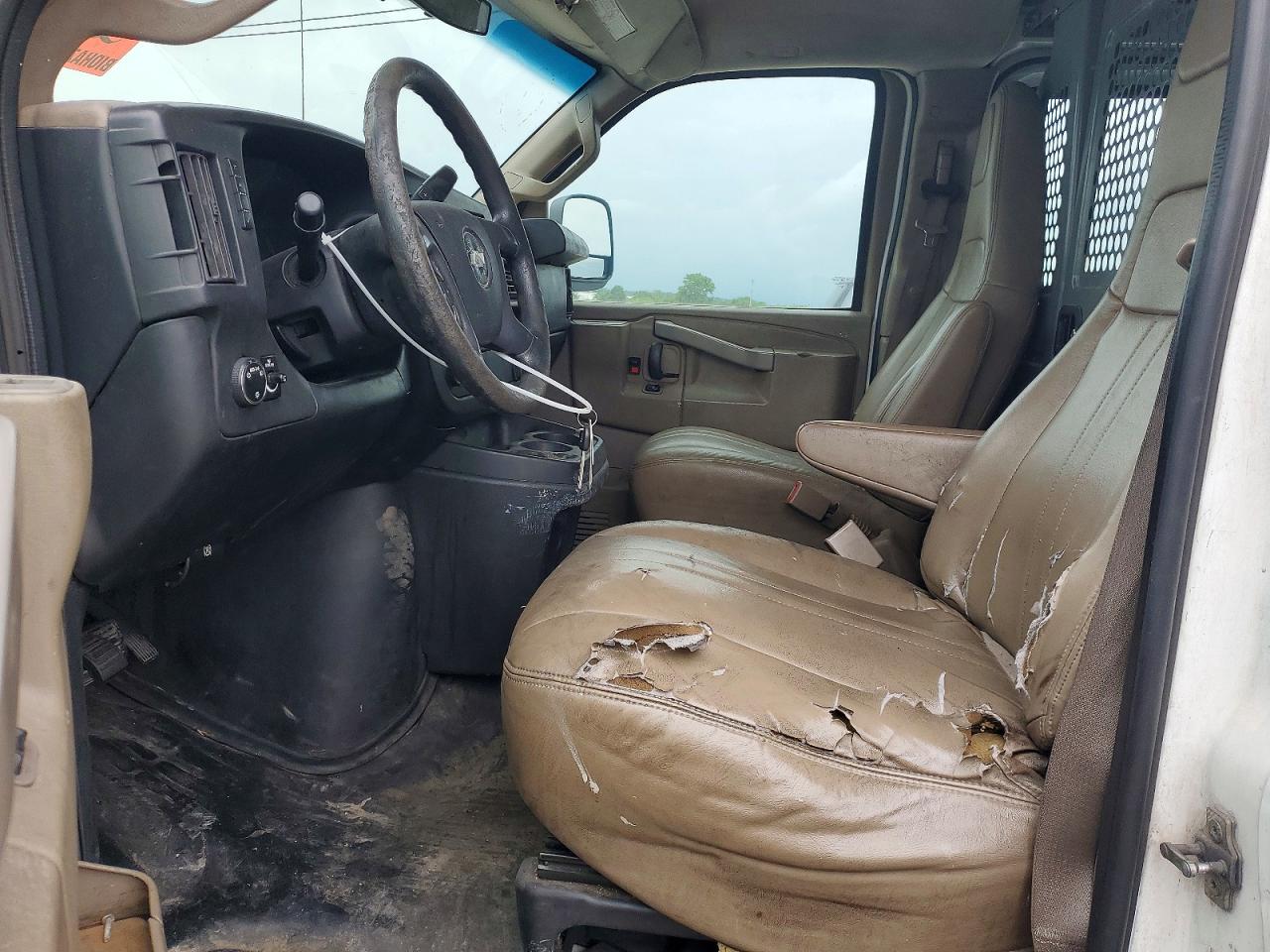 2017 CHEVROLET EXPRESS