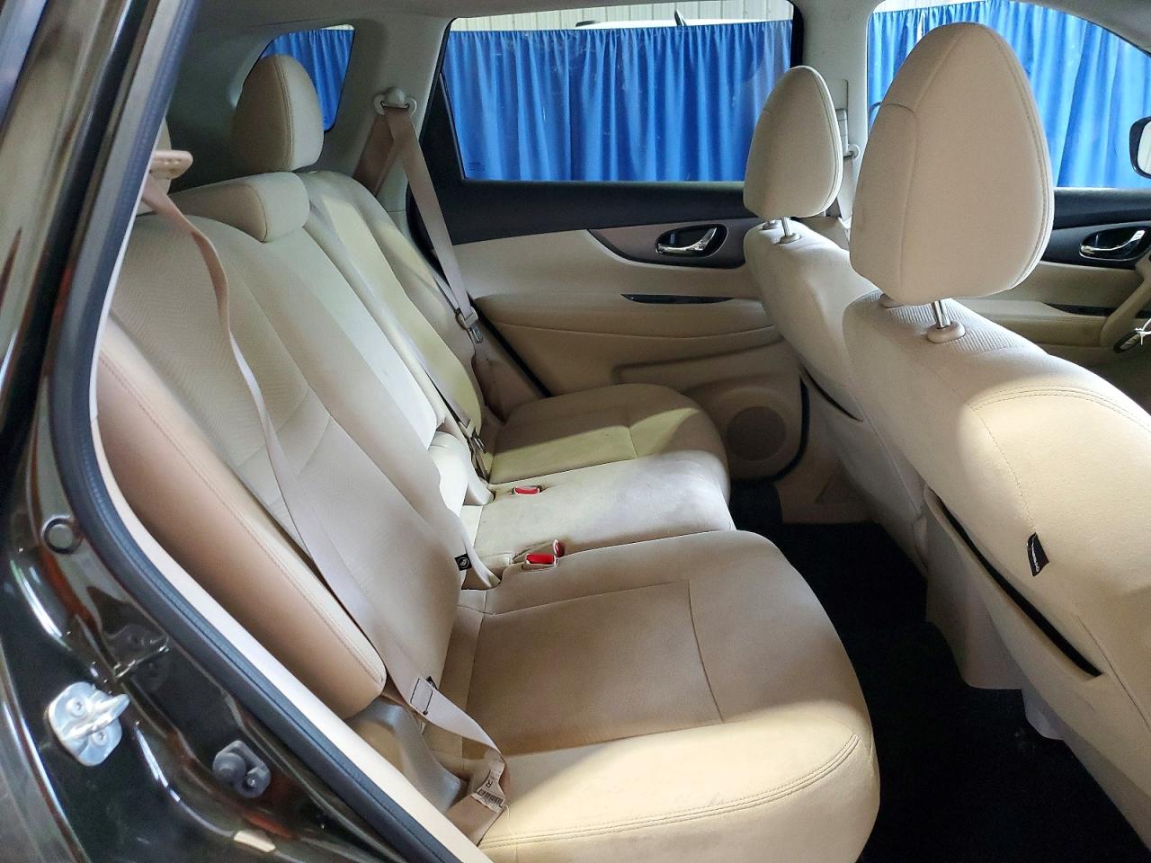 2016 NISSAN ROGUE