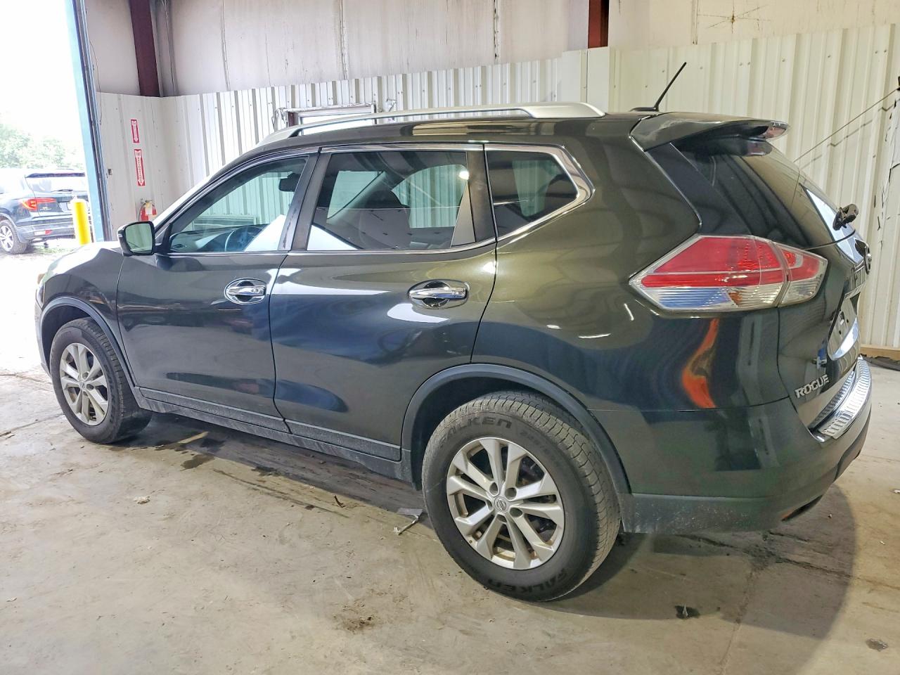 2016 NISSAN ROGUE
