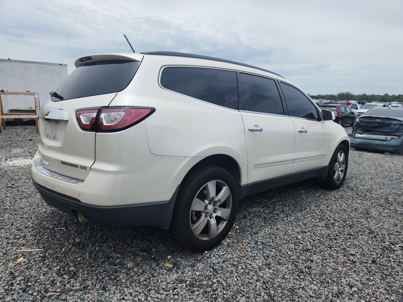 2014 CHEVROLET TRAVERSE