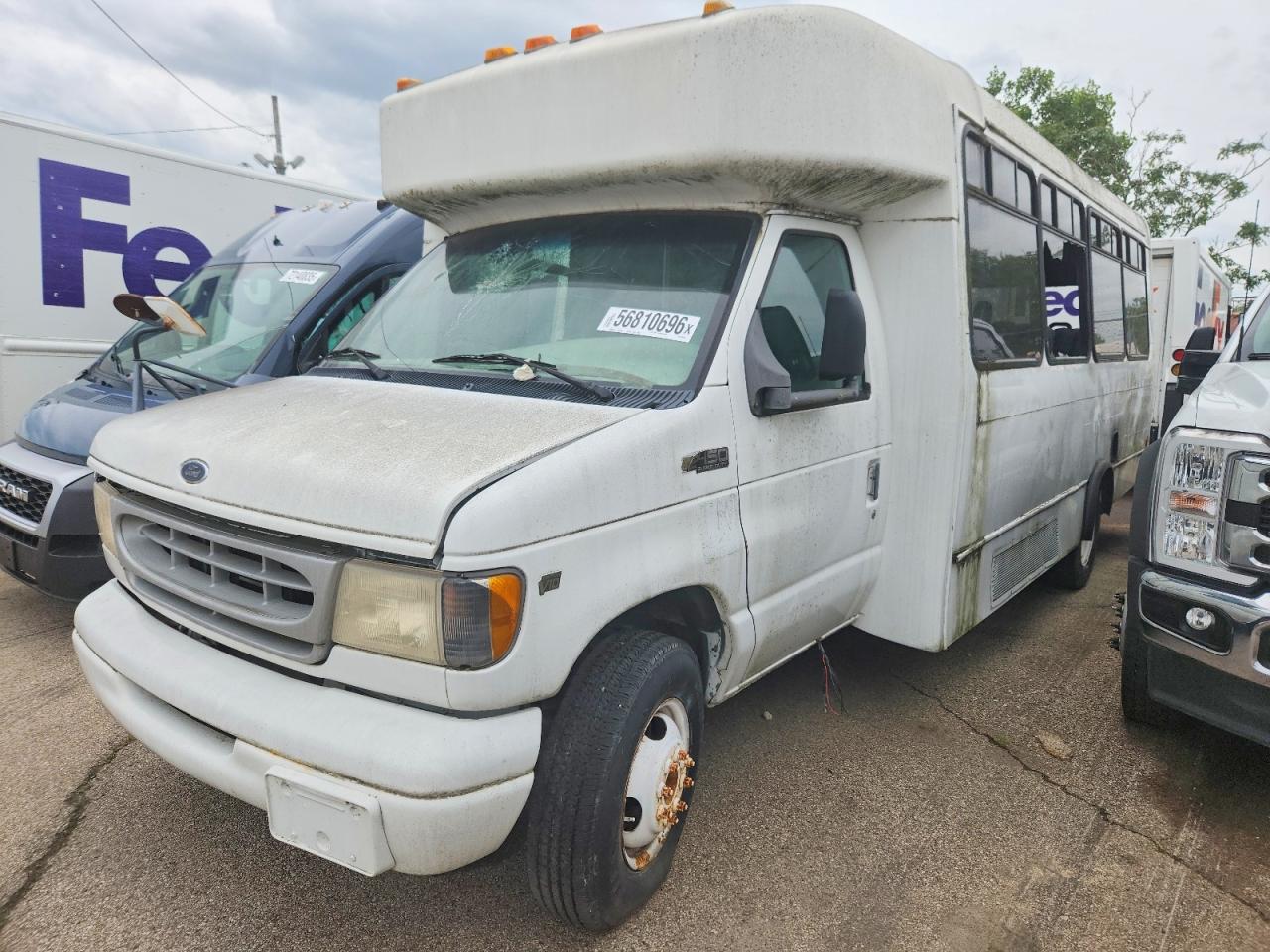 2001 FORD ECONOLINE