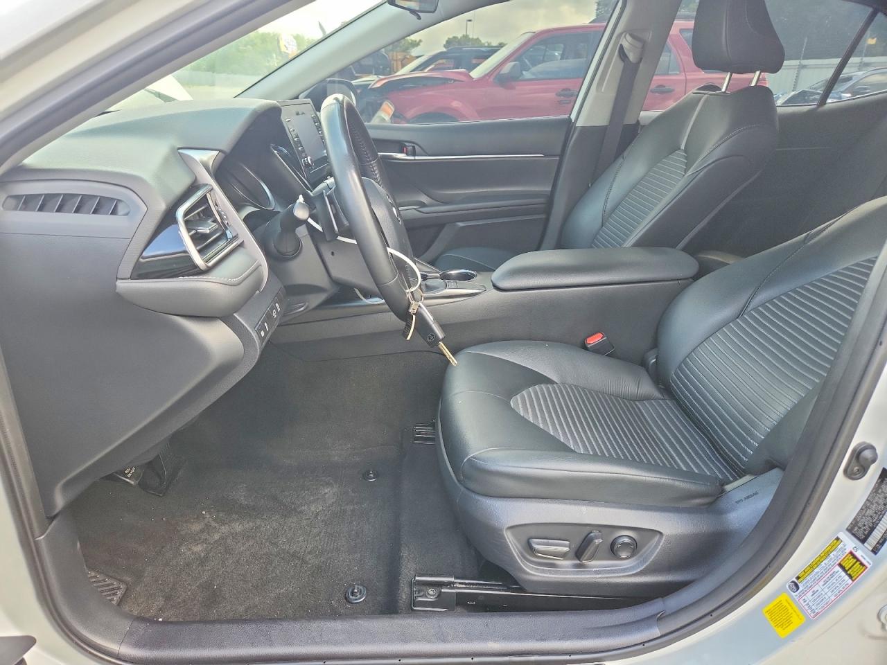 2024 TOYOTA CAMRY
