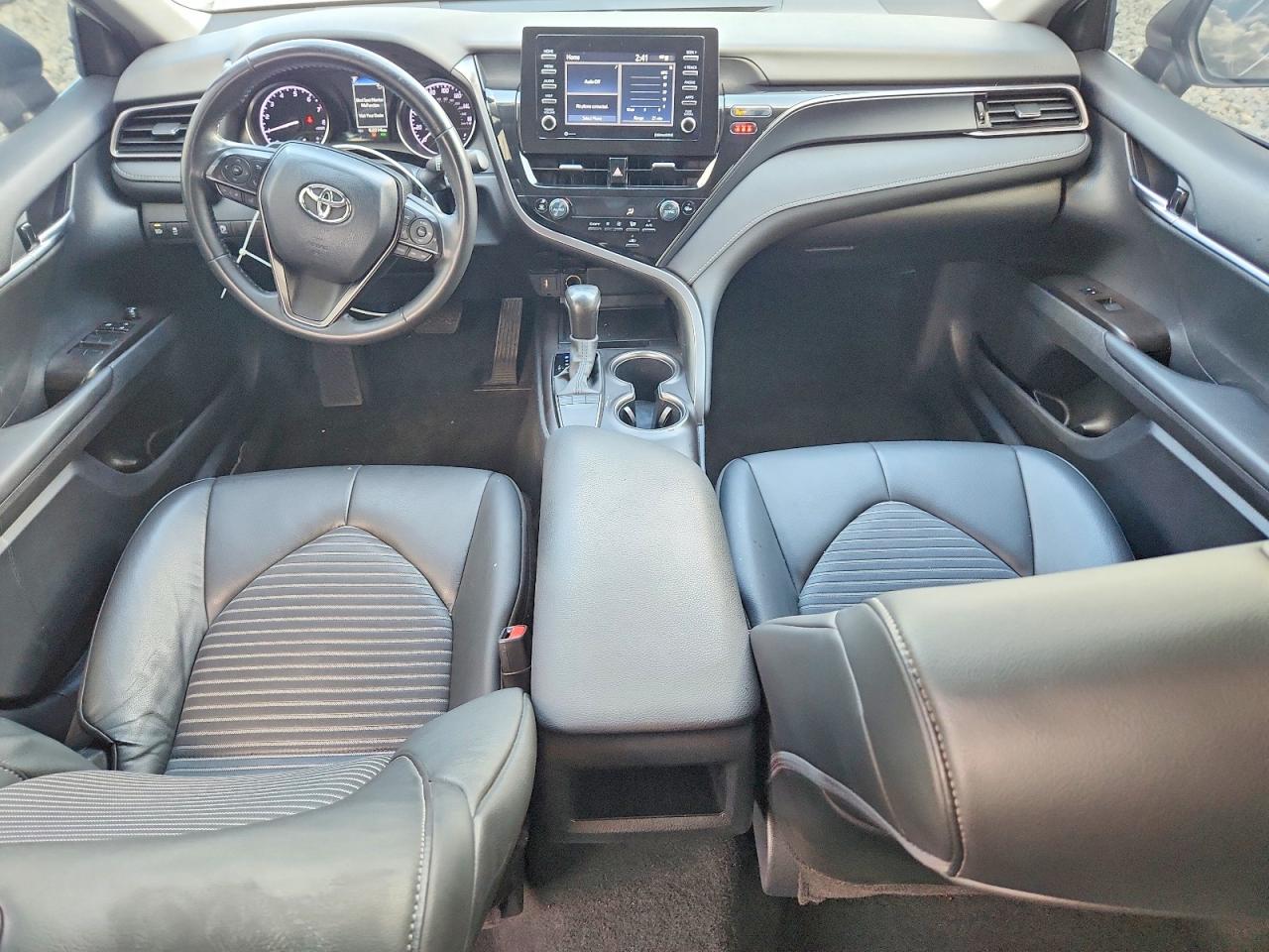 2024 TOYOTA CAMRY