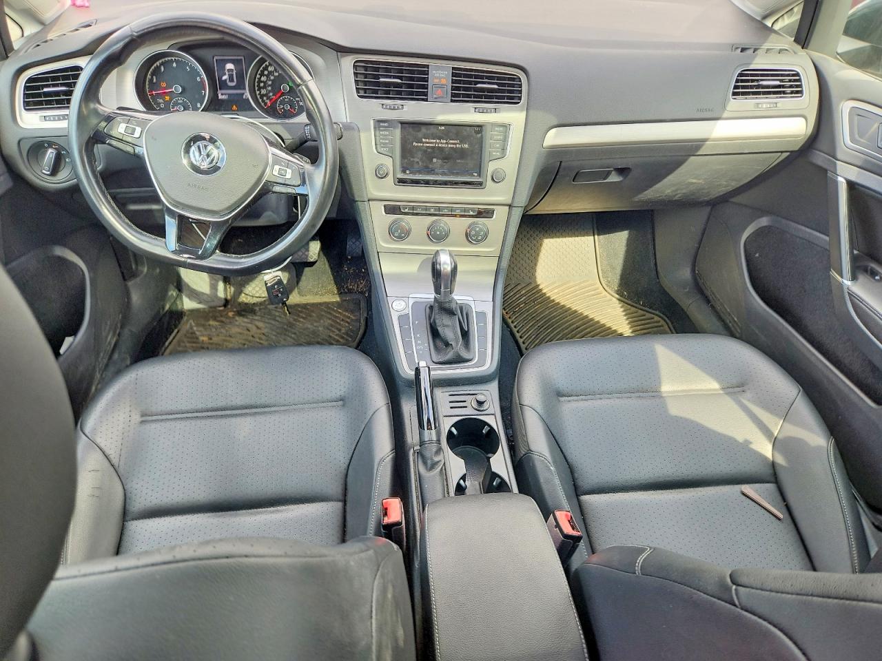 2017 VOLKSWAGEN GOLF