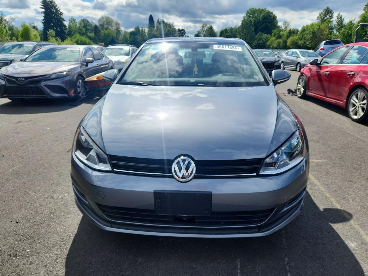 2017 VOLKSWAGEN GOLF