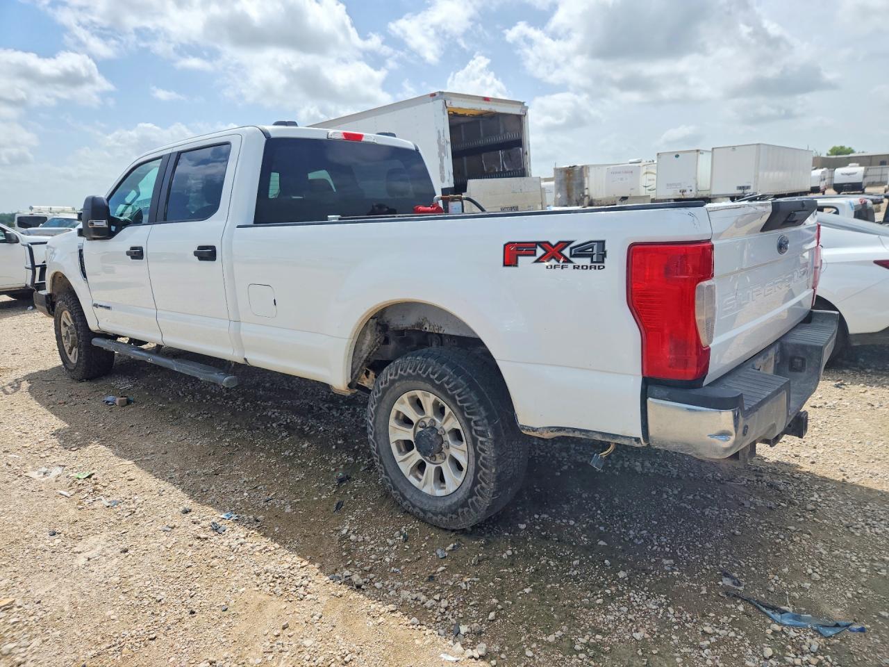 2022 FORD F350