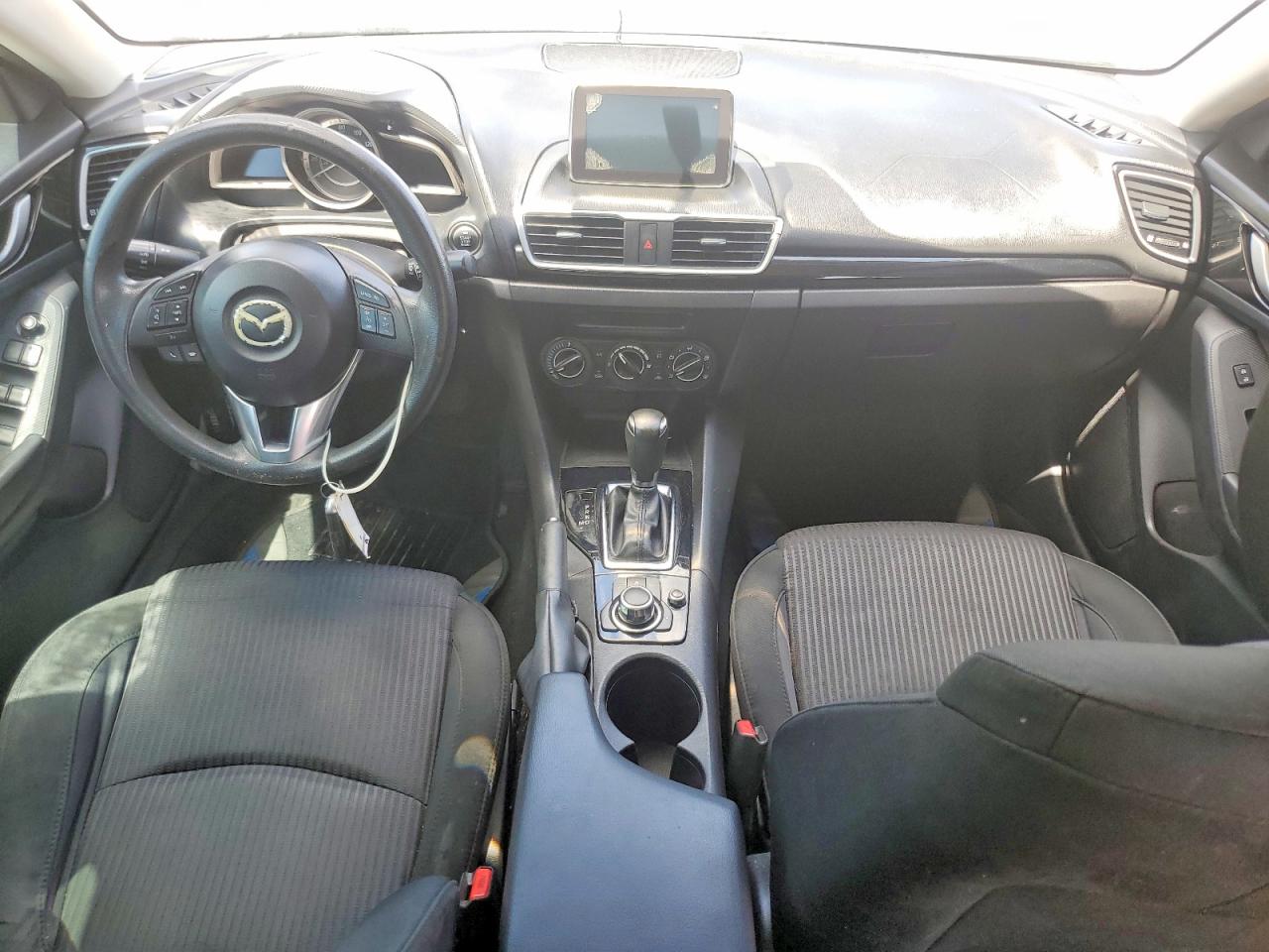 2016 MAZDA 3