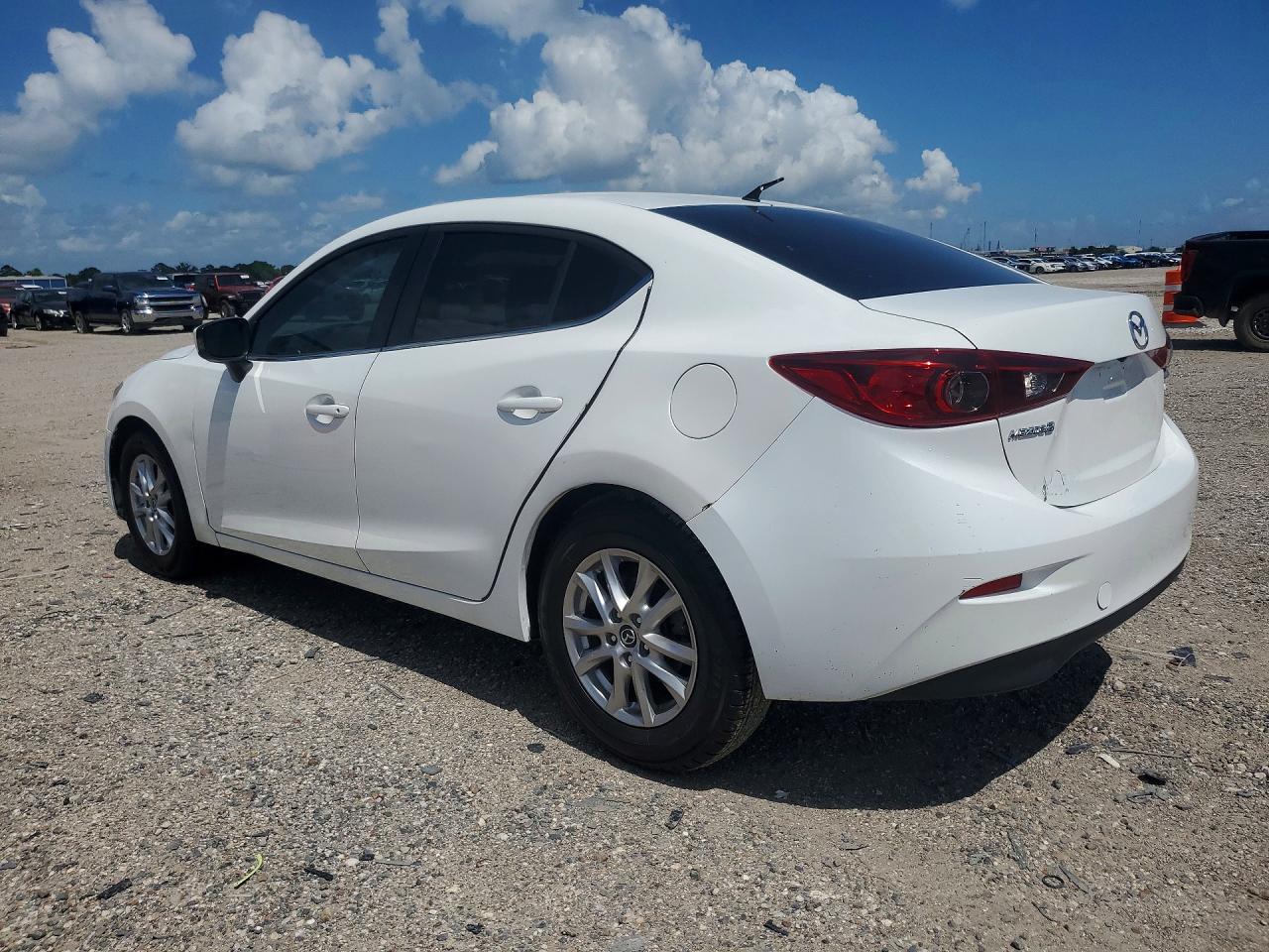 2016 MAZDA 3