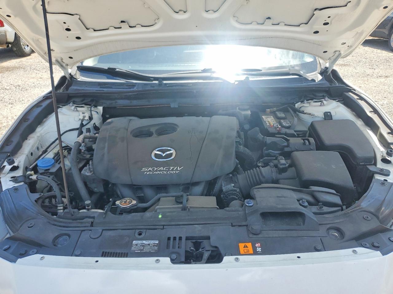 2016 MAZDA 3