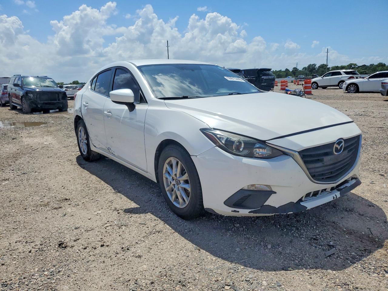 2016 MAZDA 3