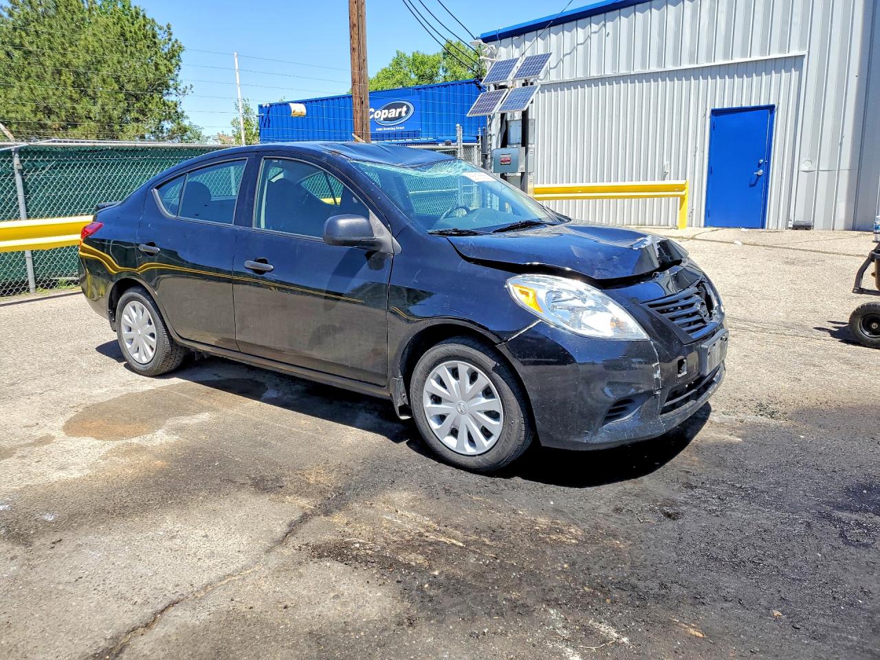 2014 NISSAN VERSA