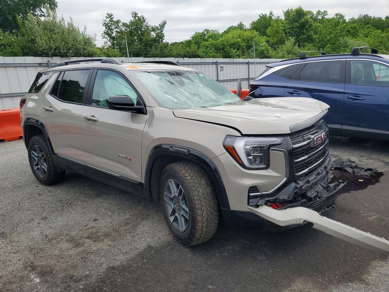 2026 GMC TERRAIN