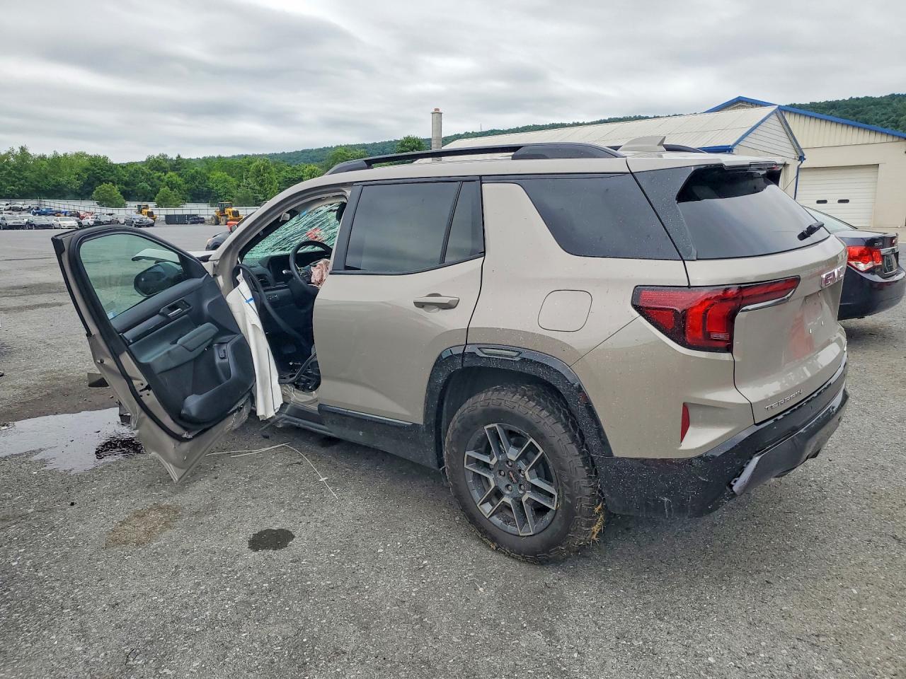 2026 GMC TERRAIN