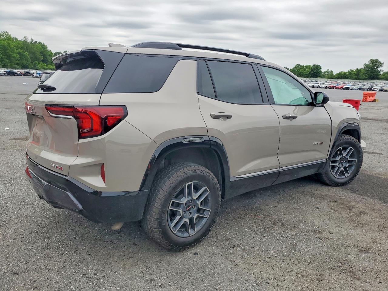 2026 GMC TERRAIN