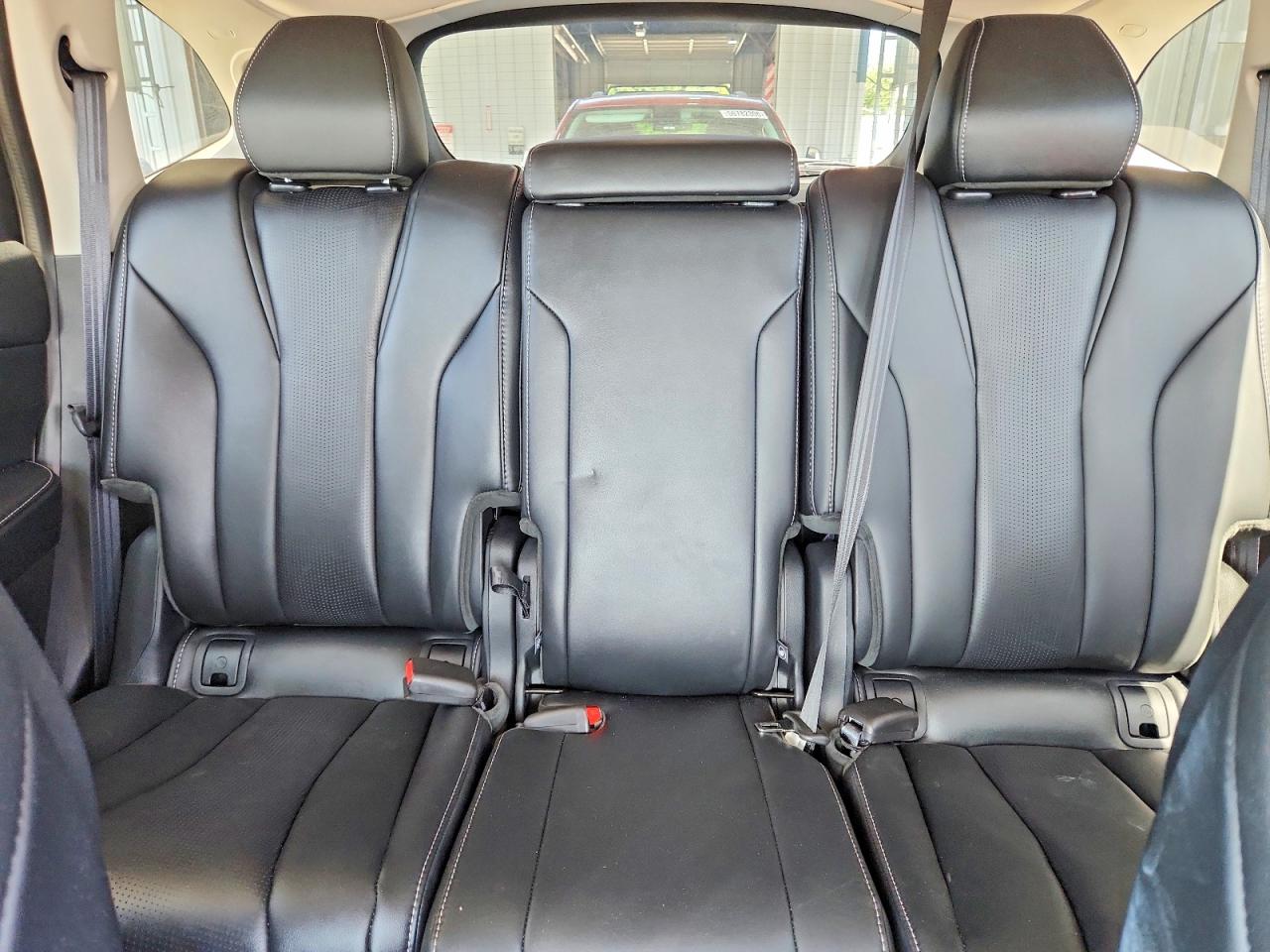 2025 ACURA MDX