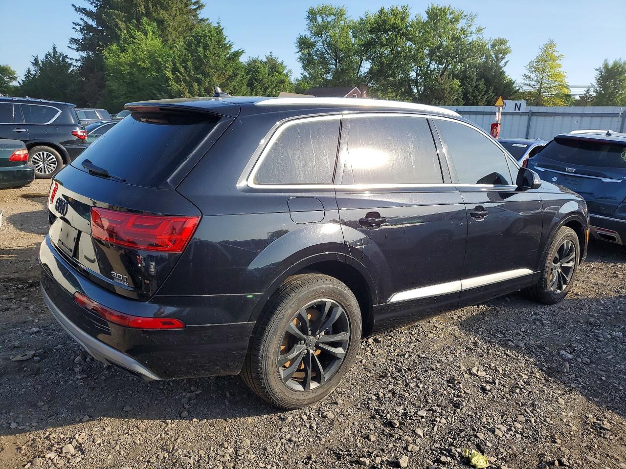 2017 AUDI Q7