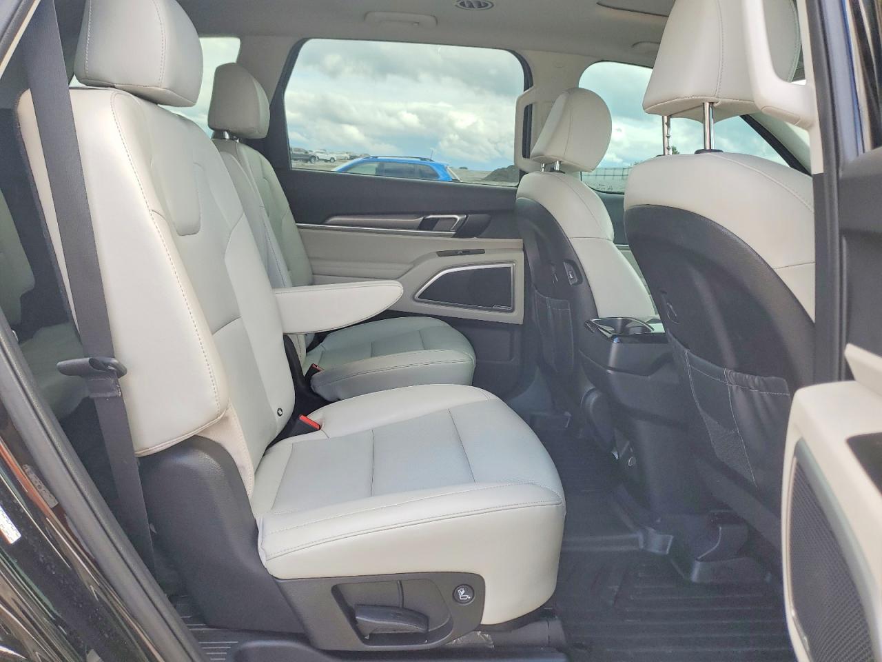 2022 KIA TELLURIDE