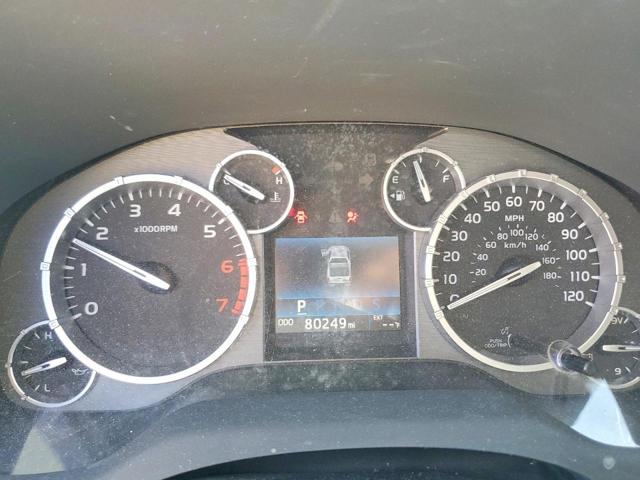 2017 TOYOTA TUNDRA