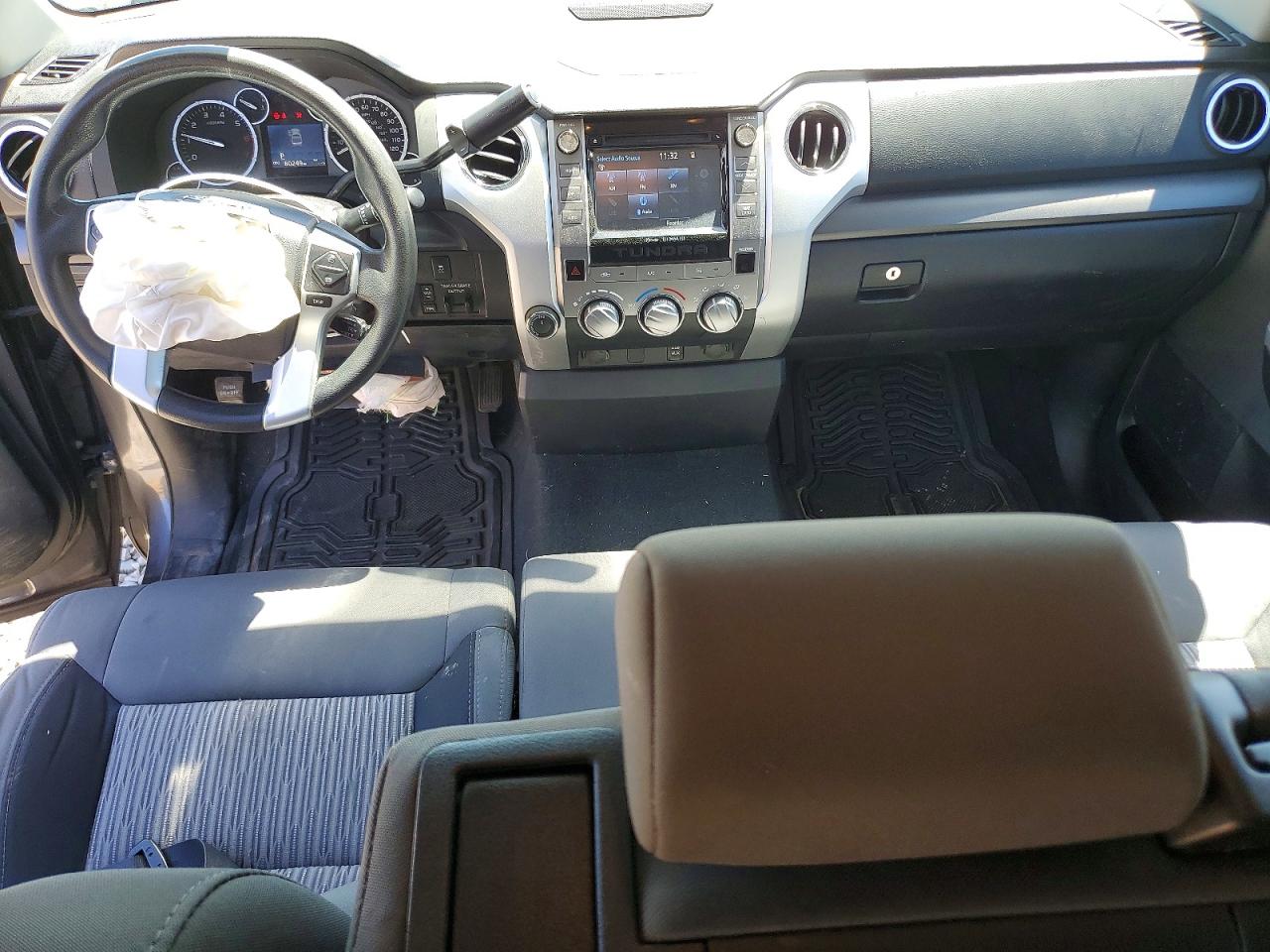2017 TOYOTA TUNDRA