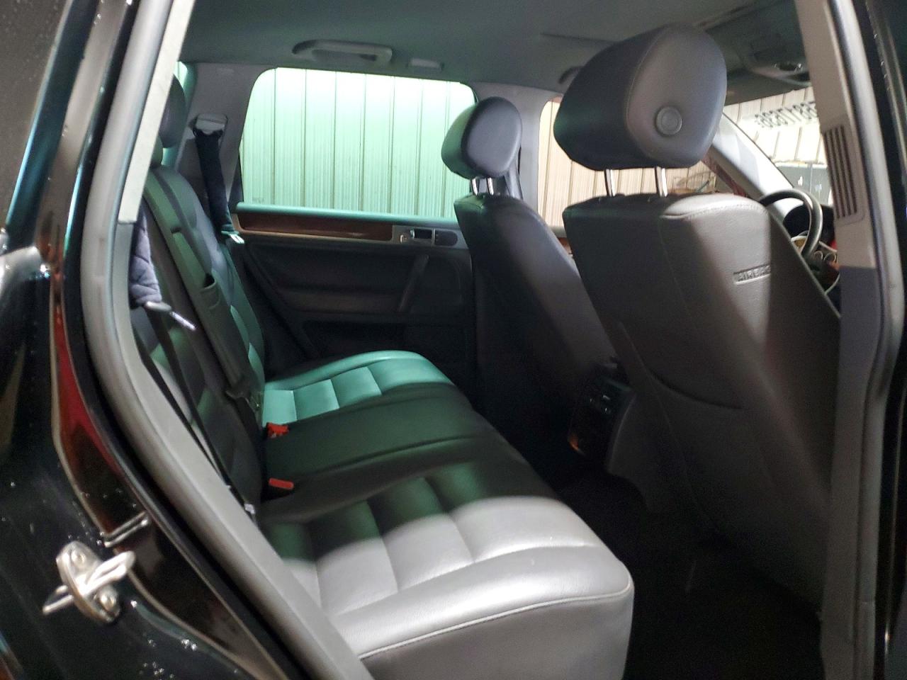 2007 VOLKSWAGEN TOUAREG