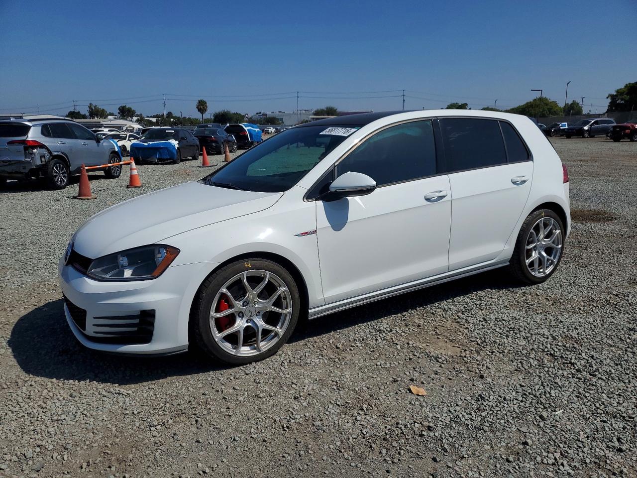 2016 VOLKSWAGEN GTI