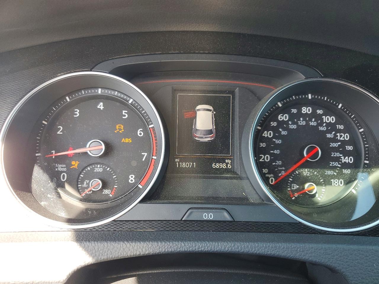2016 VOLKSWAGEN GTI