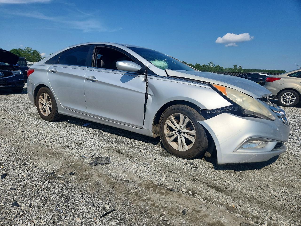 2013 HYUNDAI SONATA