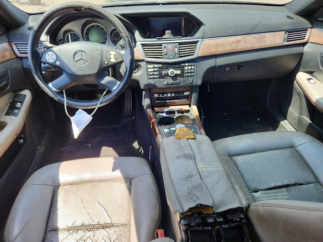 2010 MERCEDES-BENZ E-CLASS