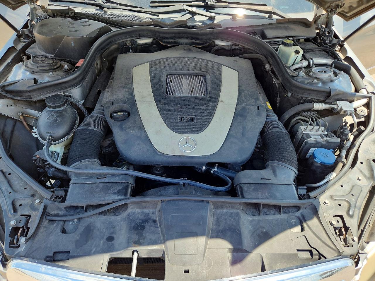 2010 MERCEDES-BENZ E-CLASS