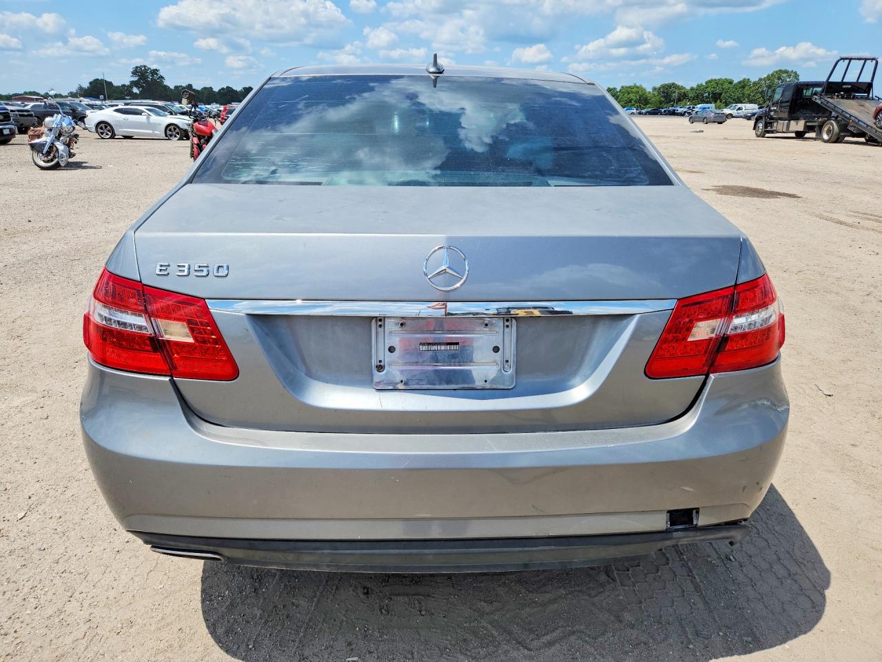 2010 MERCEDES-BENZ E-CLASS