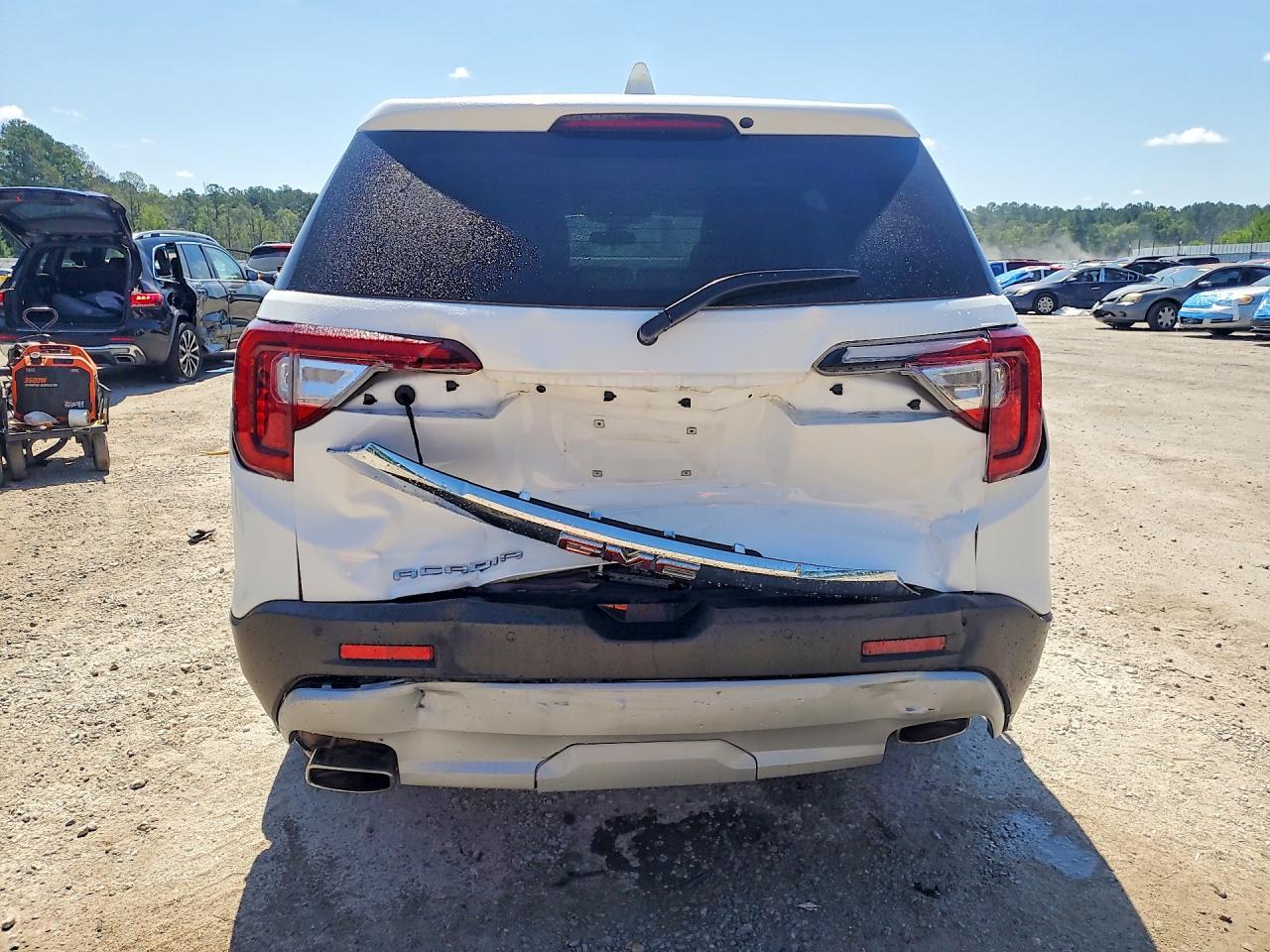 2023 GMC ACADIA