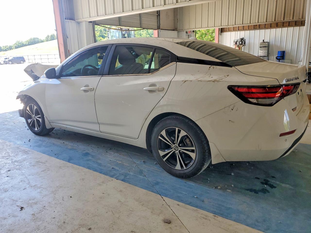 2022 NISSAN SENTRA