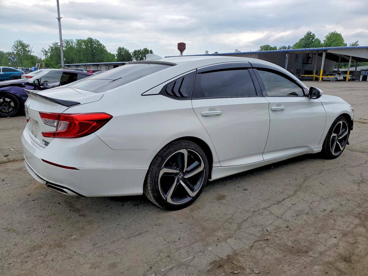 2018 HONDA ACCORD