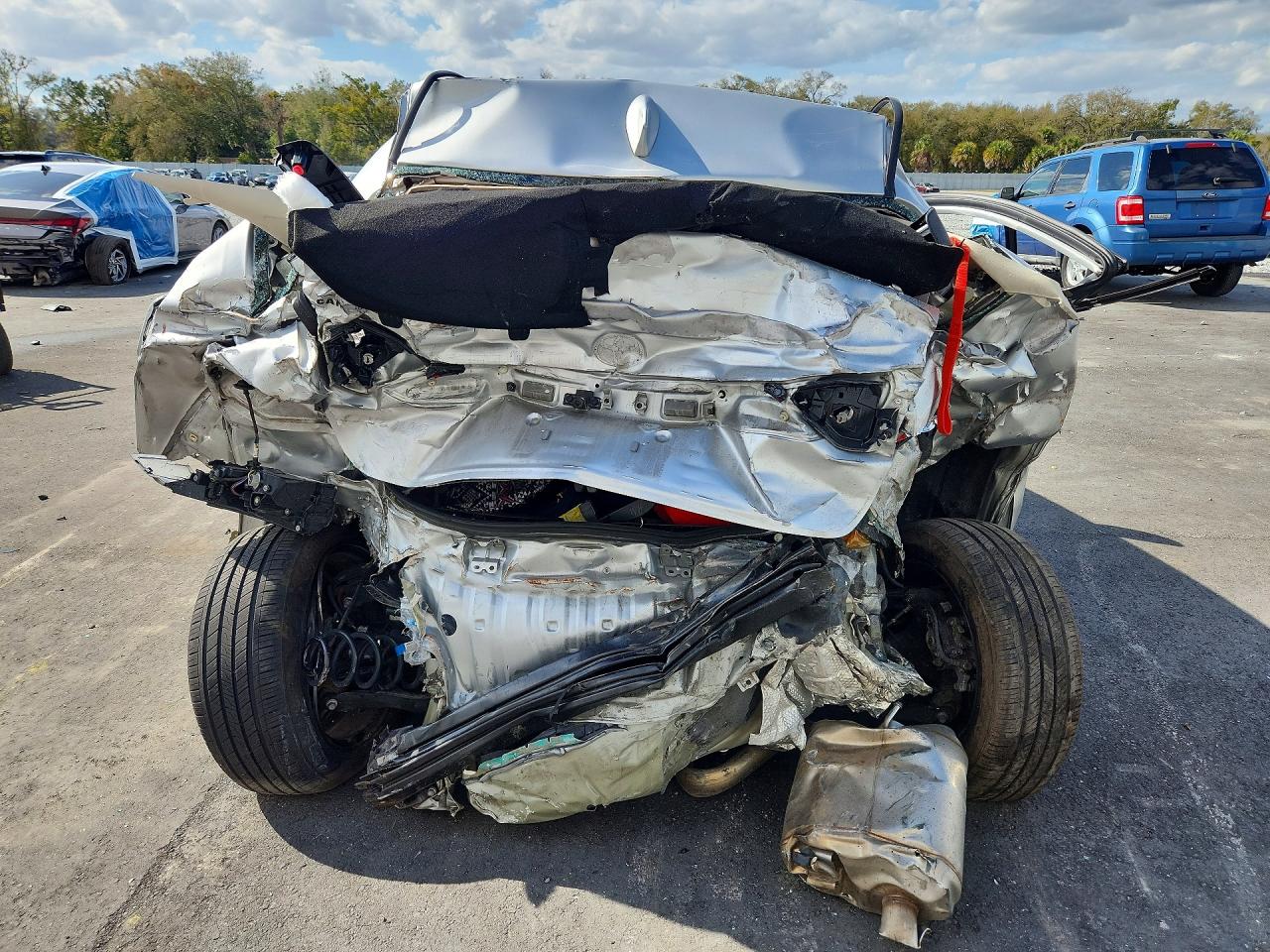 2021 TOYOTA COROLLA