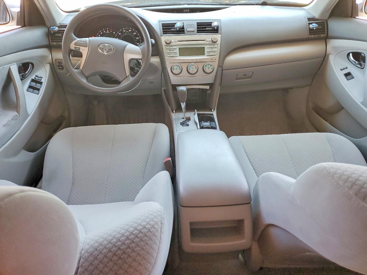 2009 TOYOTA CAMRY