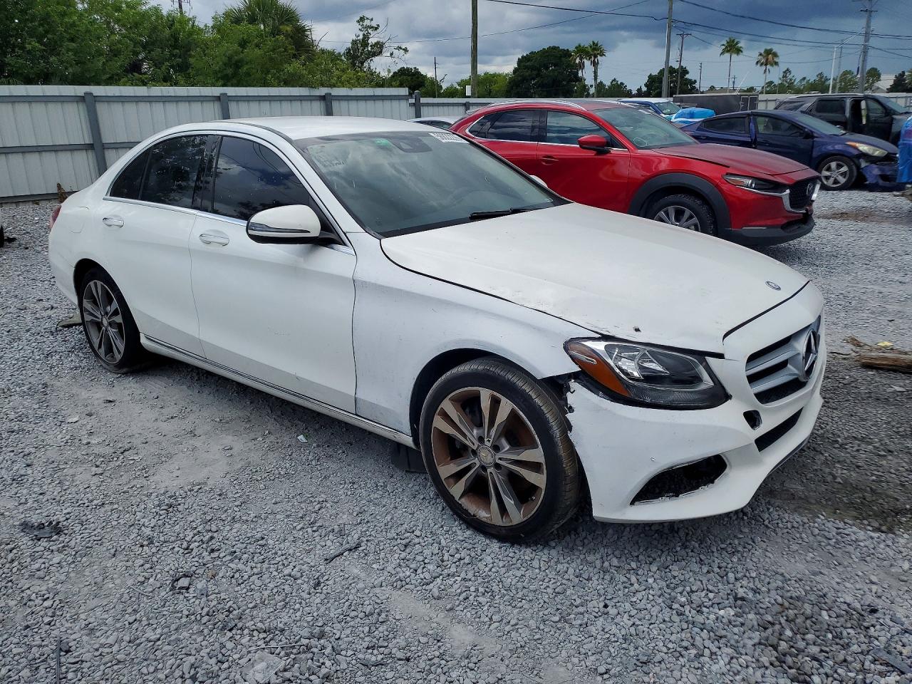 2016 MERCEDES-BENZ C-CLASS