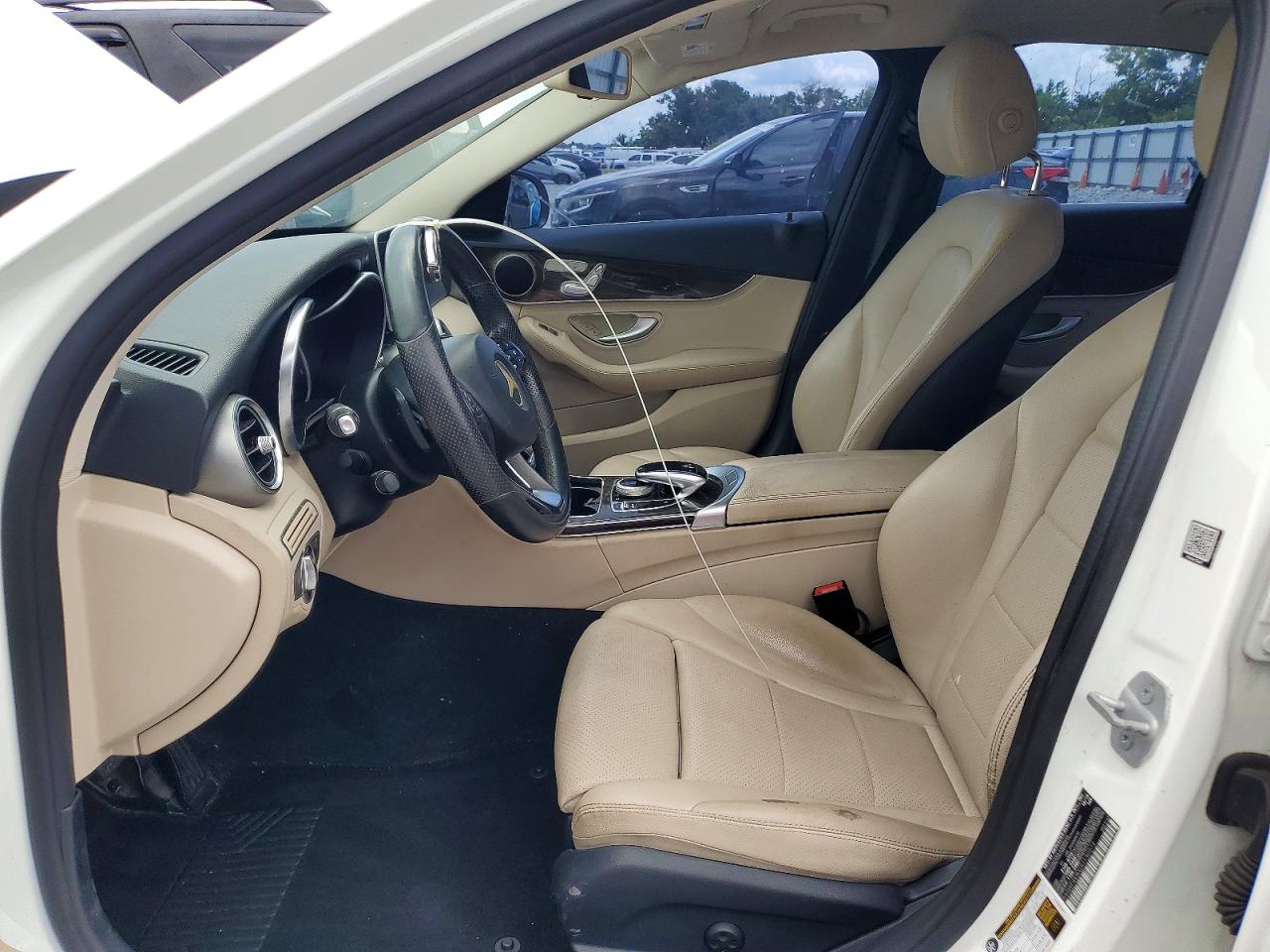 2016 MERCEDES-BENZ C-CLASS