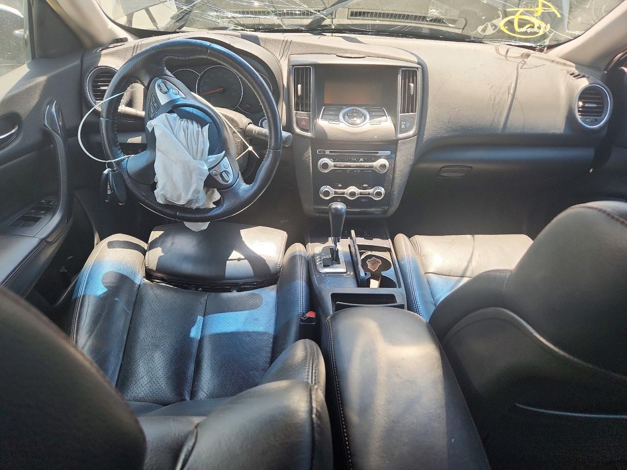 2012 NISSAN MAXIMA