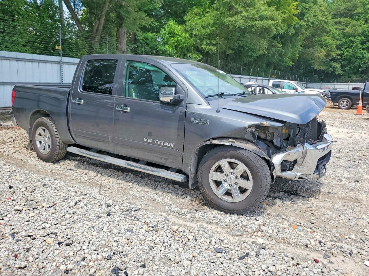 2012 NISSAN TITAN