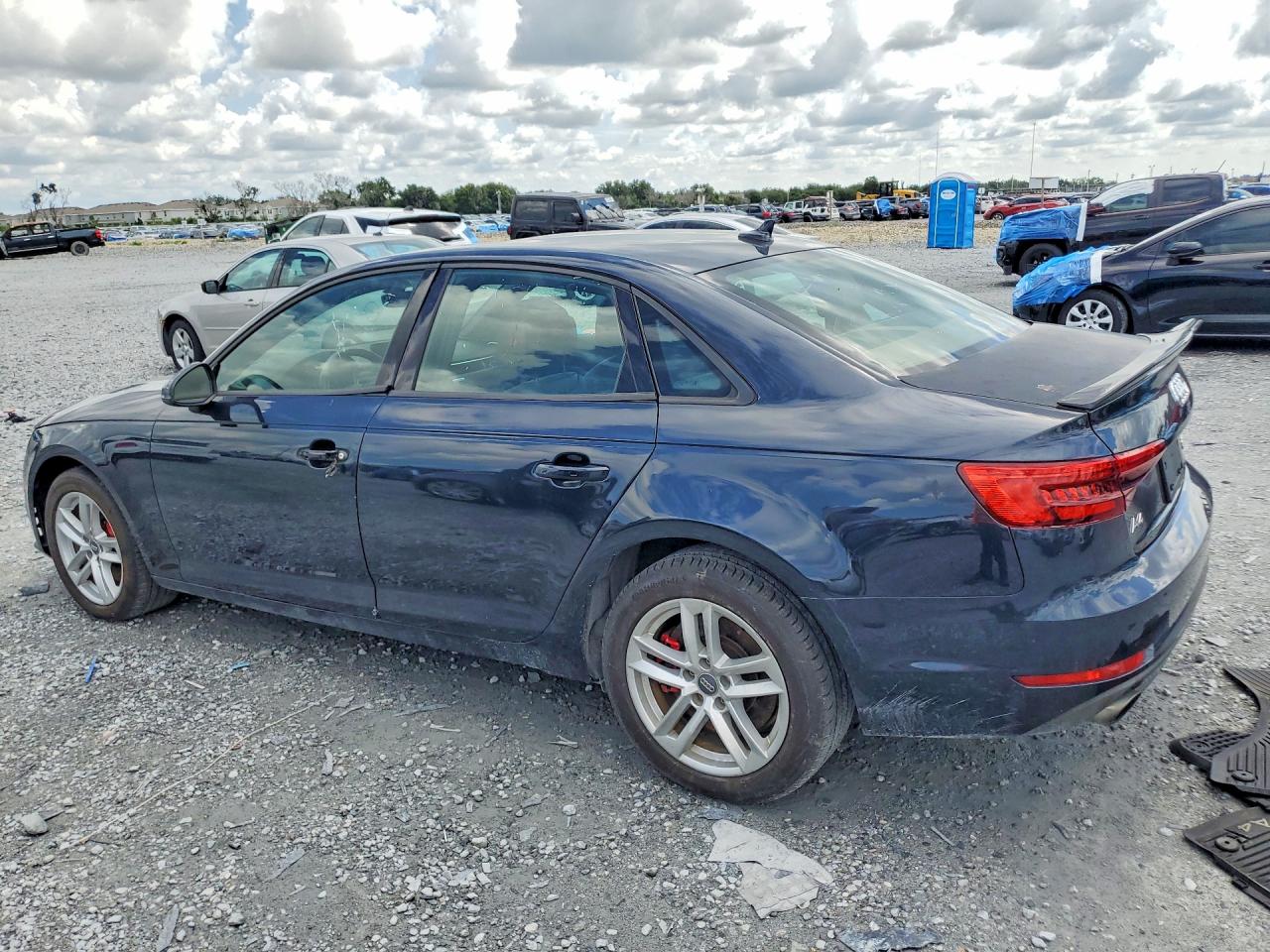 2017 AUDI A4